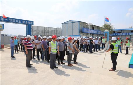 ������ﻧ��ˢ�¹��̿�չʩ���徲������Ħ��