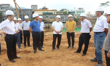 ���Ǹ���ί�������ǿ����й�·�ڰ���Ŀ����