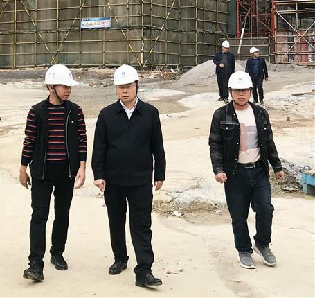 �����굽��Ŀ��չ��һ�����徲���������ۺϴ���