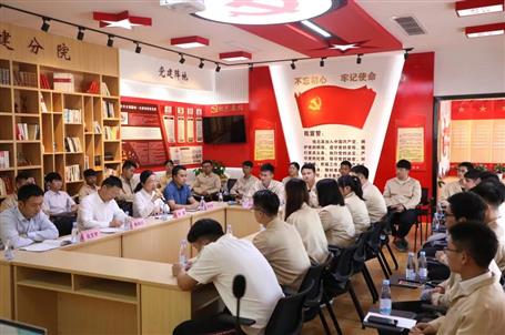 ��˾�ٿ�2021������Ա����̸��