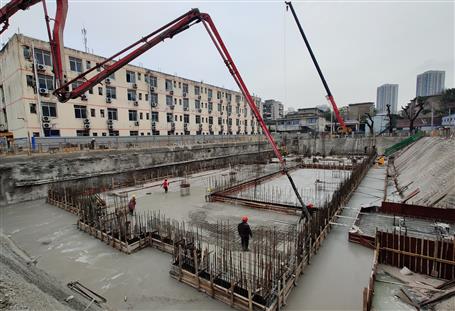 ��������̡��´��Ѽ���ұ����۷ֹ�˾��ȫ���Ը� ������ս