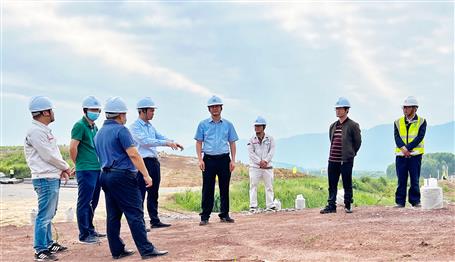 ������ί�����ҫ�׵�ұ�������ֹ�˾��Ŀ����