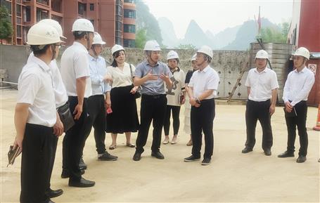 ���񻪵��ӳ�Ƭ�����в�����Ŀҵ����������̸��